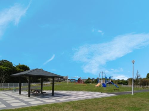 中庭も公園も最高の立地