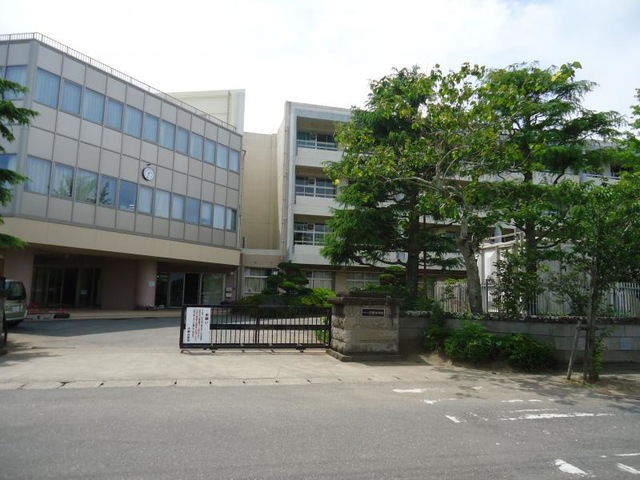 大網白里市立白里中学校